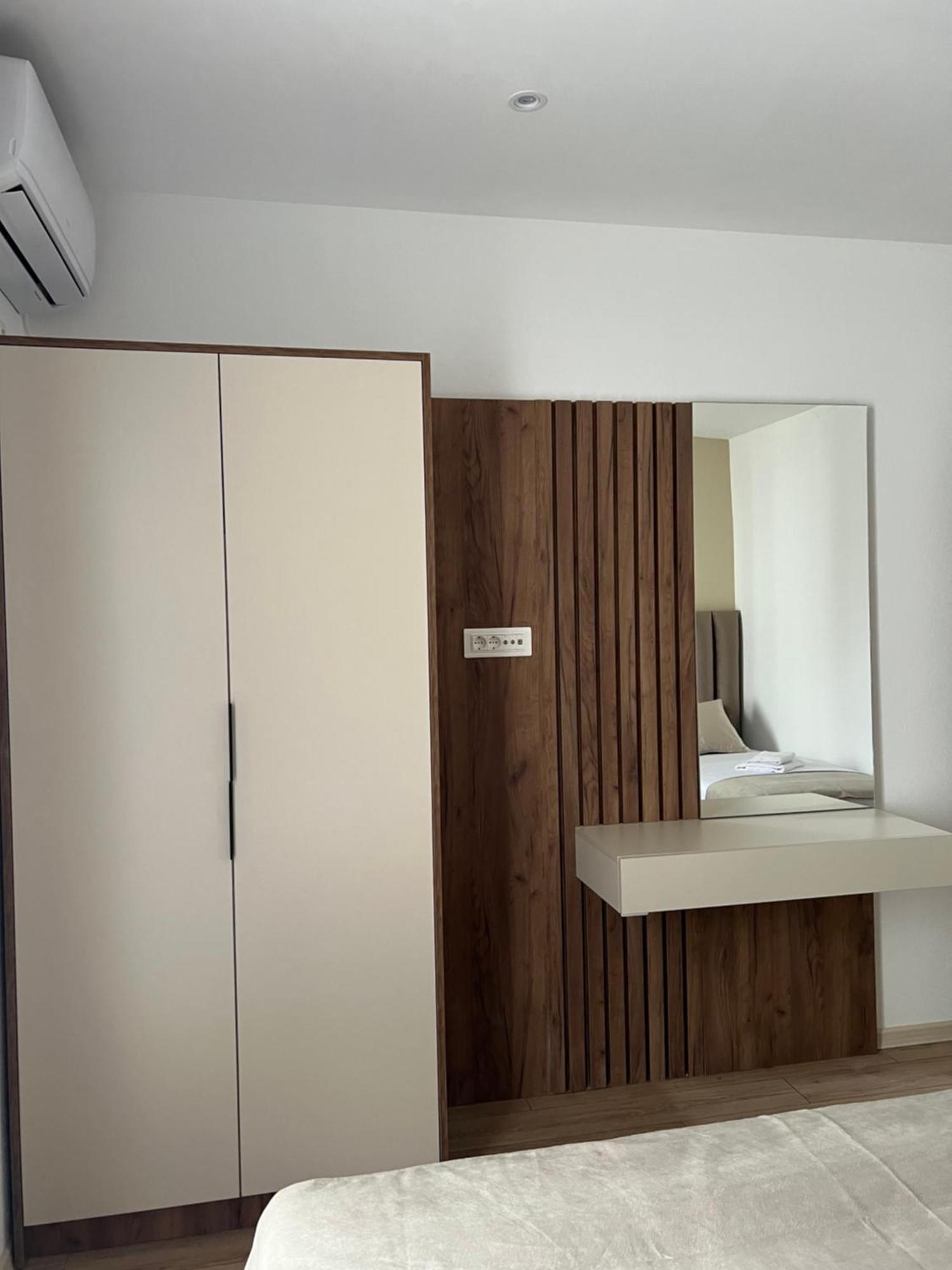 Apartments Duran Улцин Екстериор снимка