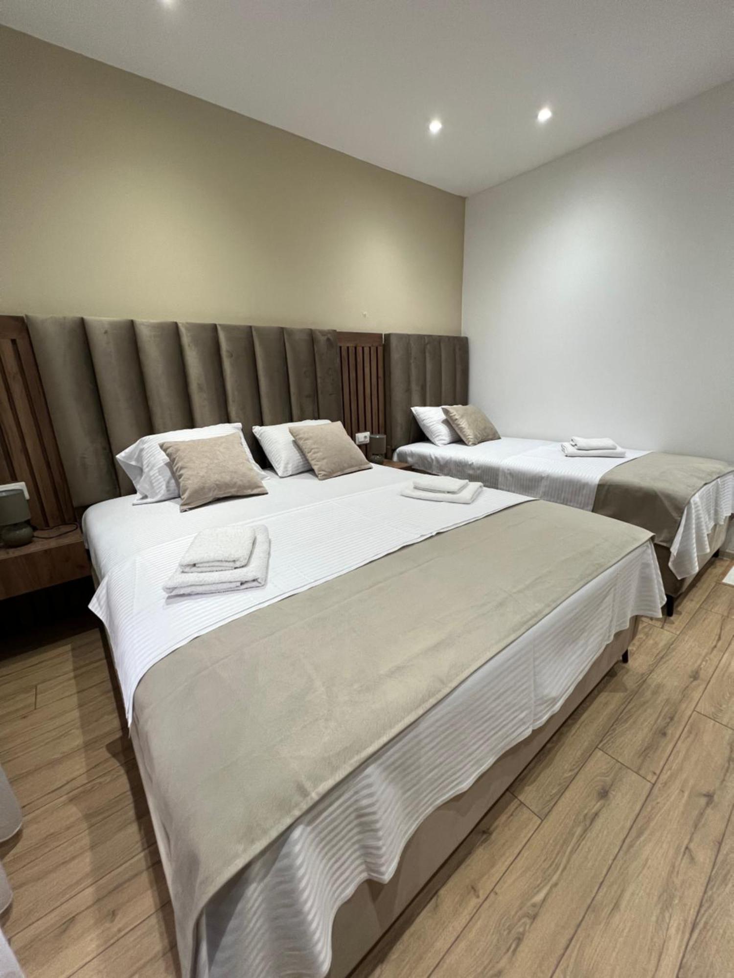 Apartments Duran Улцин Екстериор снимка