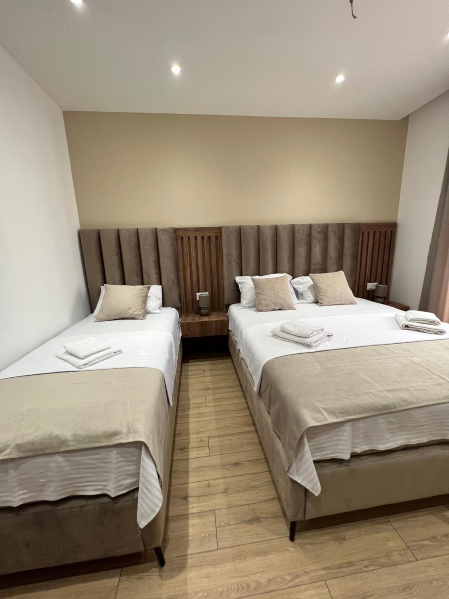 Apartments Duran Улцин Екстериор снимка